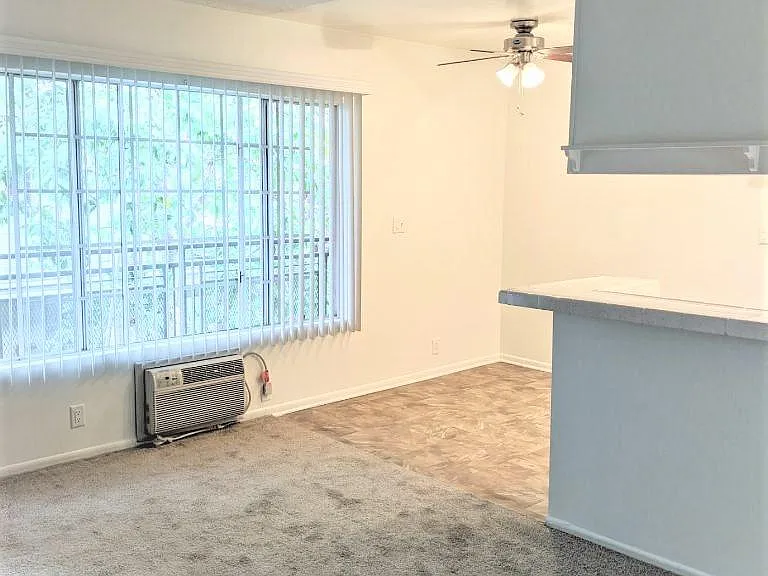 11628 Bellflower Blvd — Photo 12