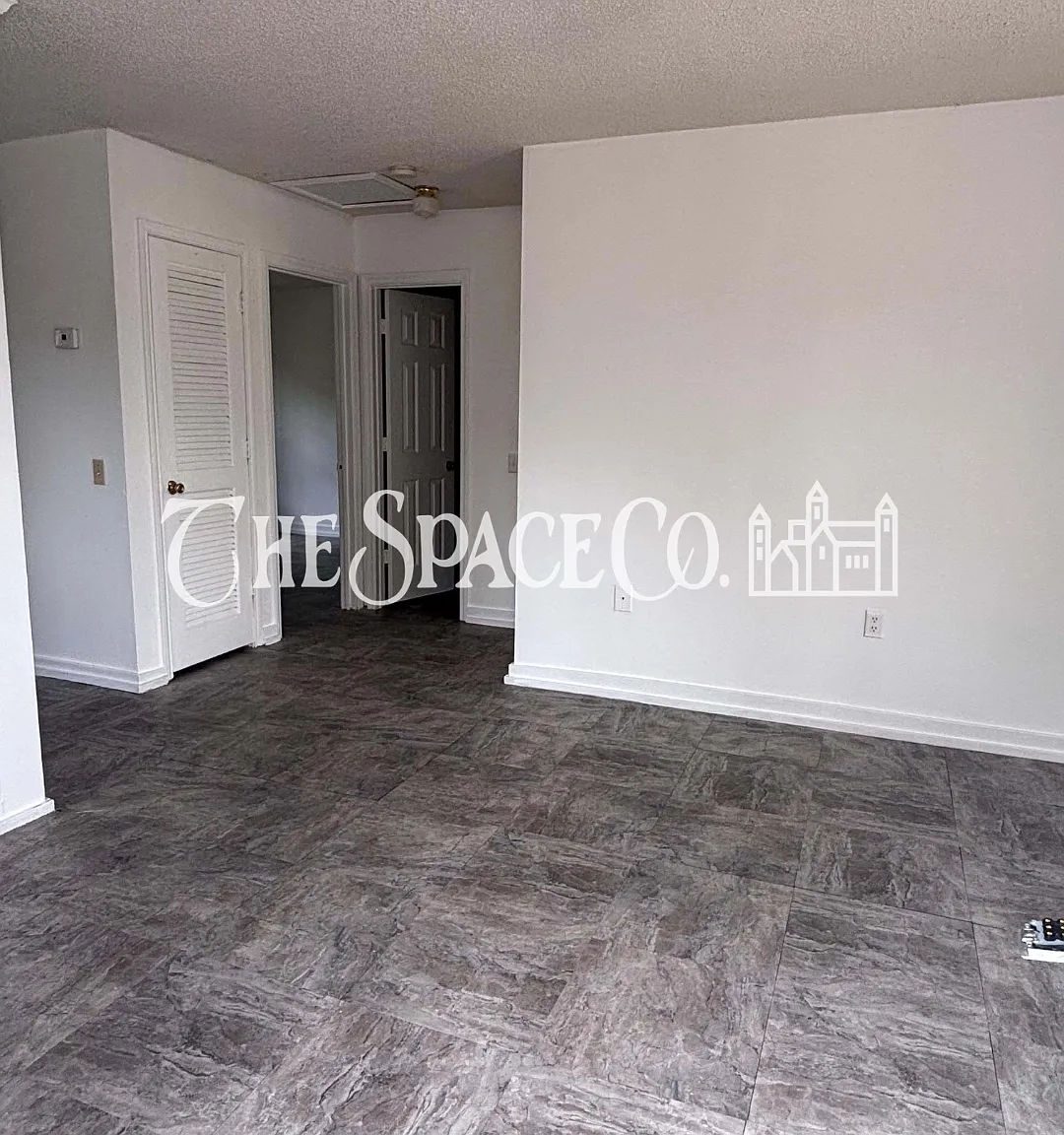 2 bed, 1.0 bath, $1,400 — Photo 4