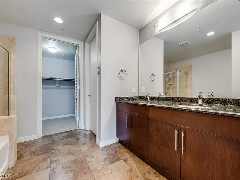 353 E Bonneville Ave #123 — Photo 18