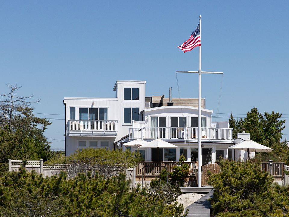 1st image of 291 Dune Rd