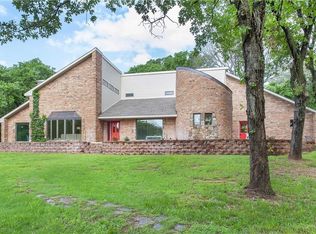 5804 Wilson Dr, Edmond, OK 73034