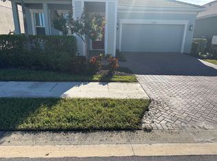 400 Polihale Way, Naples, FL 34114