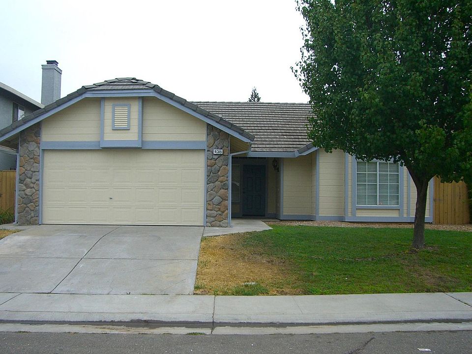 1st image of 9005 Hooded Crane Ct