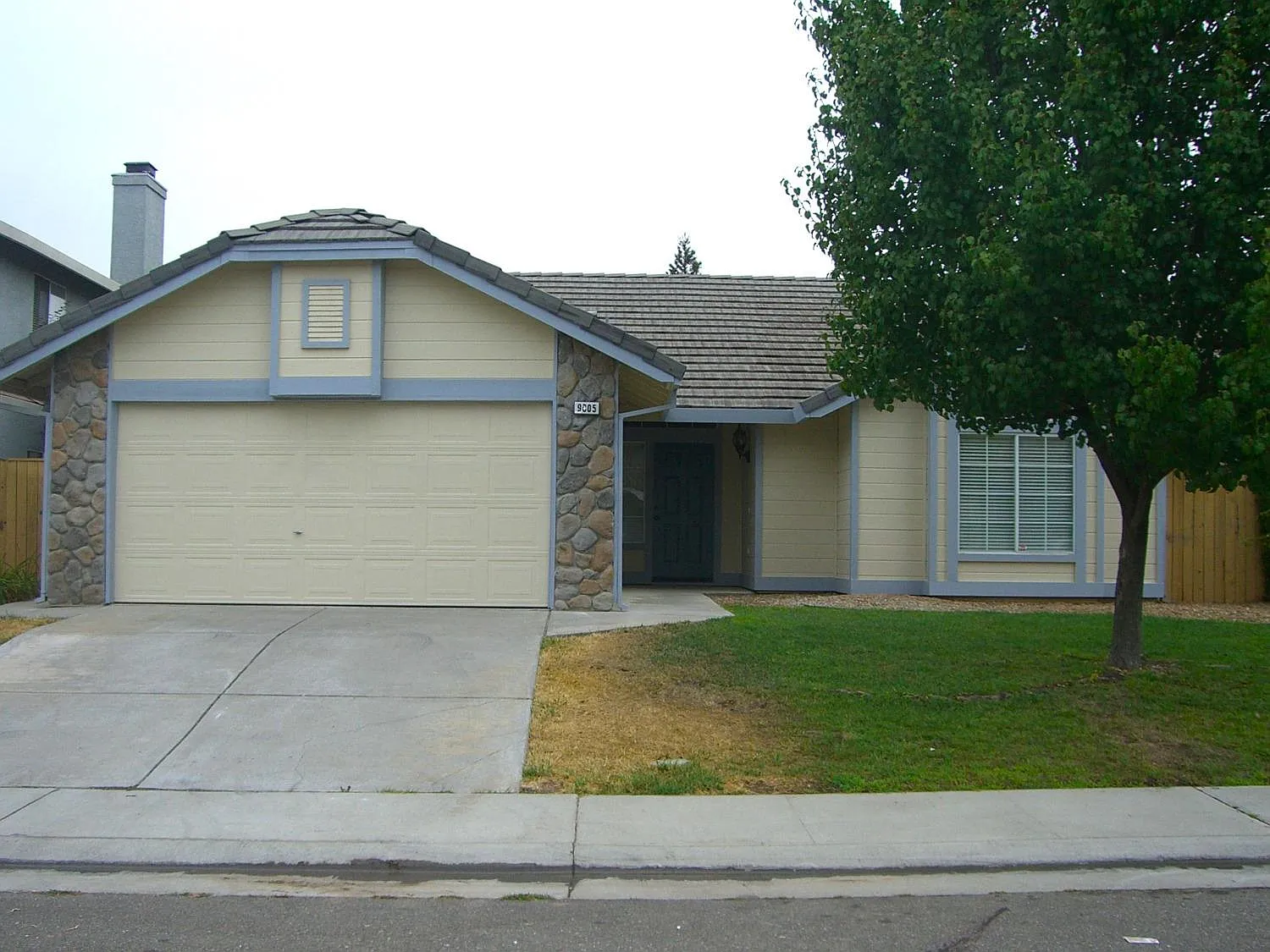 9005 Hooded Crane Ct photo 1
