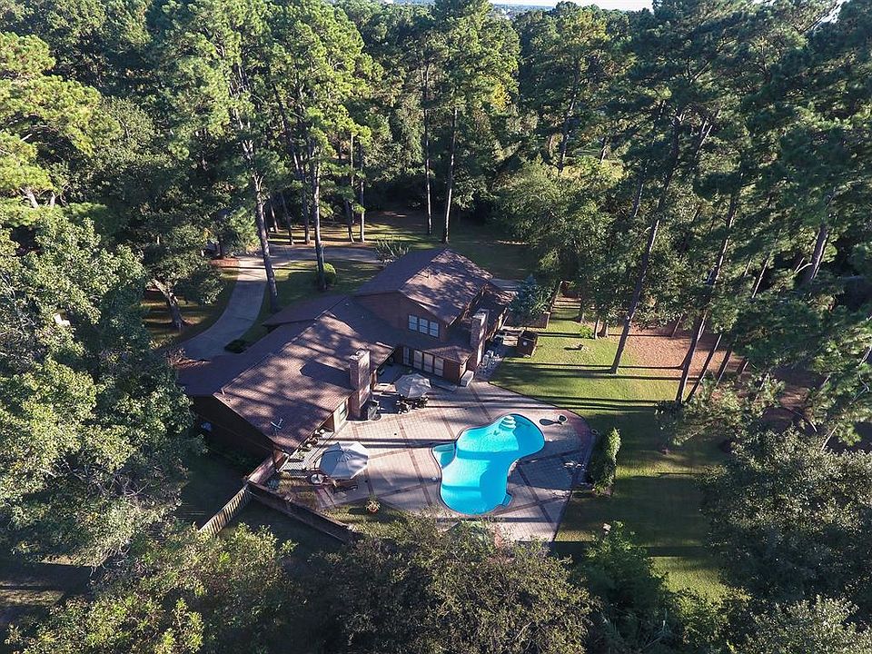 1st image of 29607 Liberty Ln