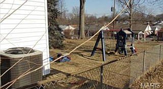 3rd image of 665 Bellsworth Ct