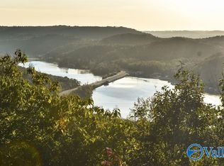 157 Edmonds Dr N, Grant, AL 35747