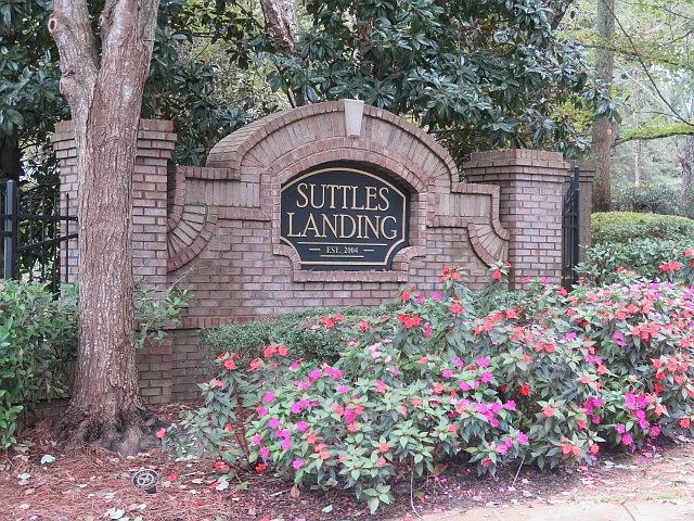 4 bed, 7.0 bath, 2500 sqft, $2,250 — Photo 3