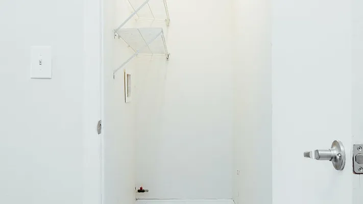 Rented by Nooklyn NYC LLC | media 10