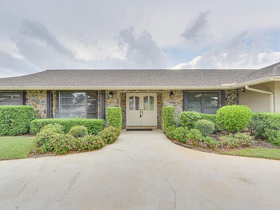 5th image of 4211 Pine Cone Ln