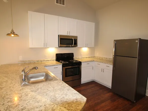 804 Abercorn St, Savannah, GA 31401