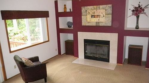 3rd image of 10541 Sirocco Cir NW