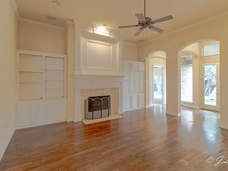 1053 Sir Lancelot Cir — Photo 24