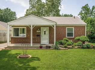 6404 Southside Dr, Louisville, KY 40214