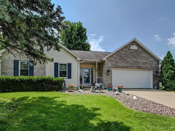 2329 Essex Drive, Sun Prairie, WI 53590