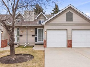 4 B W Millview Way SW, Calgary, AB T2Y3E7