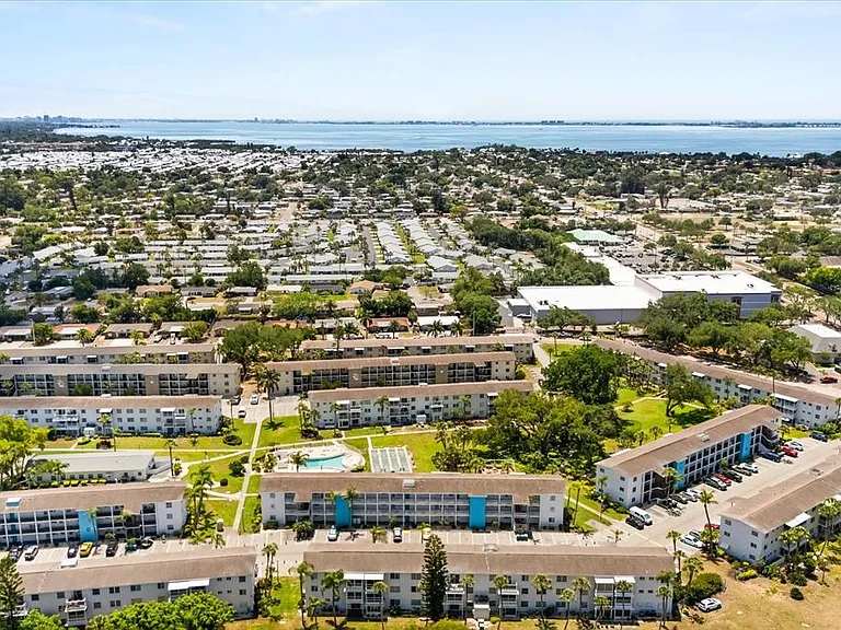 2425 Flamingo Blvd #K28 — Photo 5