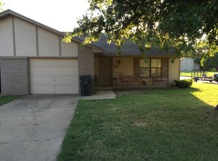1101 N Willow Dr #B, Claremore, OK 74017