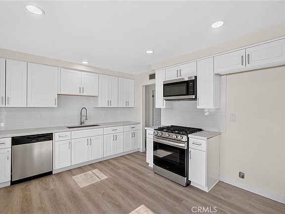 4th image of 6230 Banner Ct