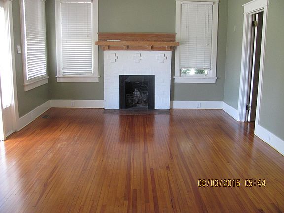 3rd image of 526 Union Ave