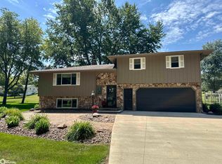 110 E Division St N, Audubon, IA 50025