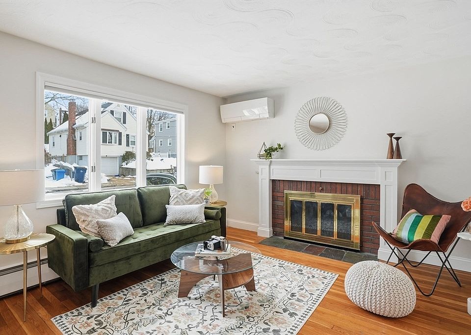 1st image of 41 Vogel St