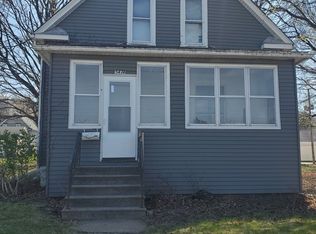5414 3rd Ave, Moline, IL 61265