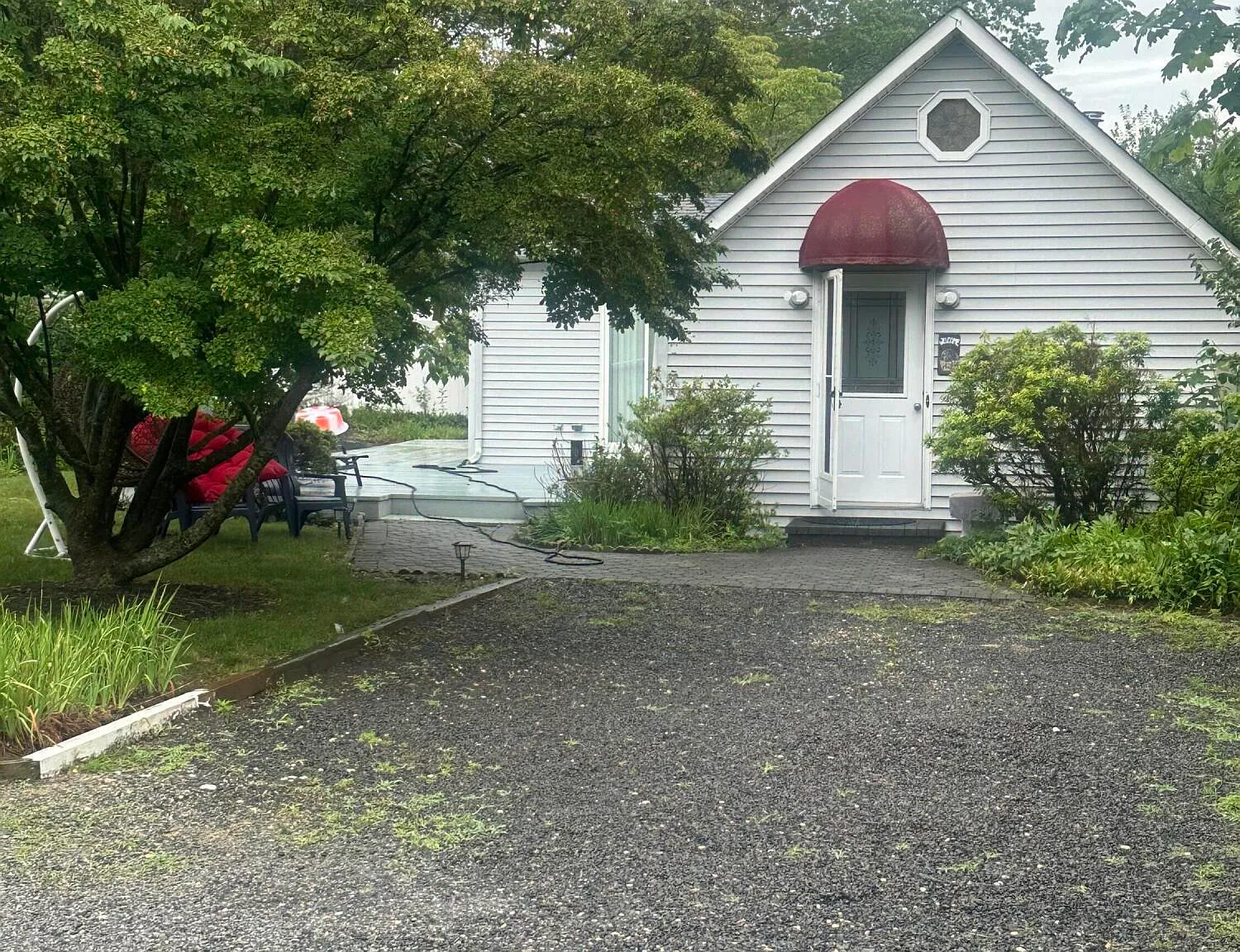 2 bed, 858 sqft, $2,000 — Photo 1