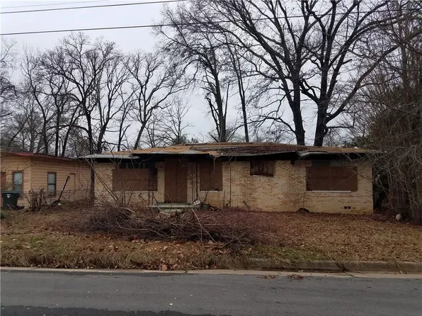 1830 N Hill Ave, Tyler, TX 75702