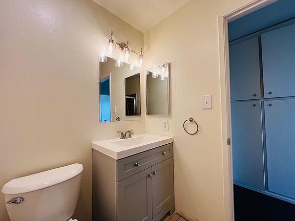 5th image of 380 Susie Way APT 3