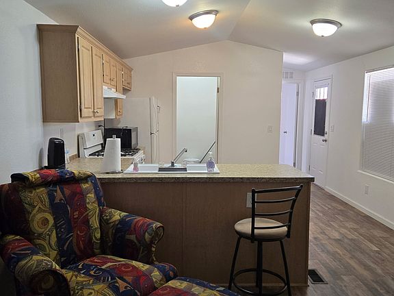 2nd image of 303 S Recker Rd
