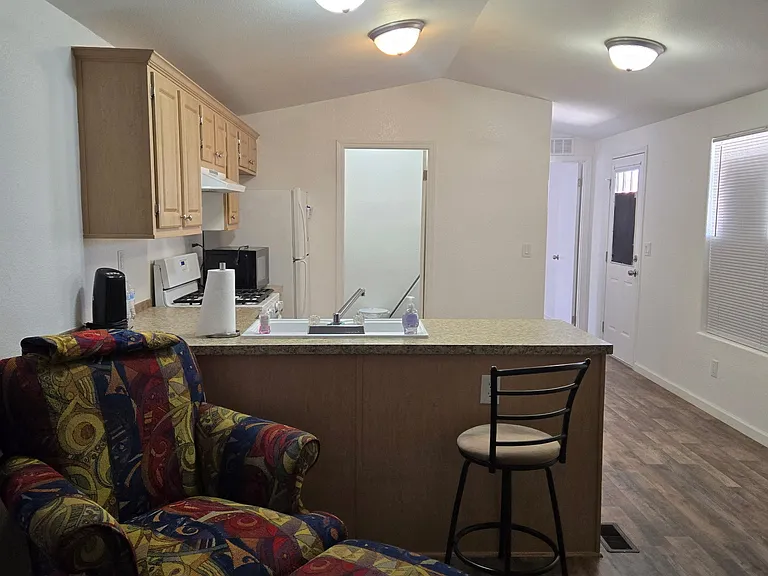 303 S Recker Rd — Photo 2