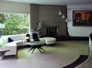 6233 Edgewater Dr, Falls Church, VA 22041
