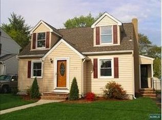11-05 1st St, Fair Lawn, NJ 07410