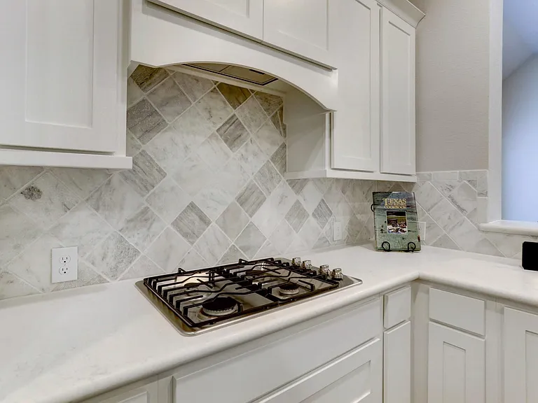 8126 Silverspot Ln — Photo 12