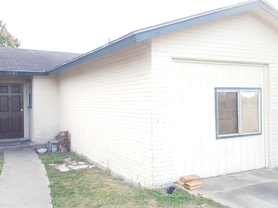 1st image of 3201 Tiger Ln
