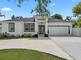 19212 Sunlake Blvd, Lutz, FL 33558