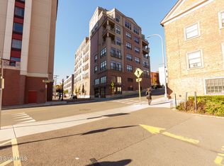17 Chapel St APT 304, Albany, NY 12210