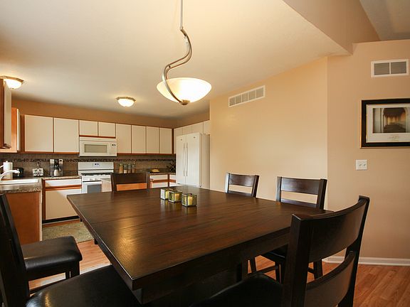5th image of 4589 Christina Dr