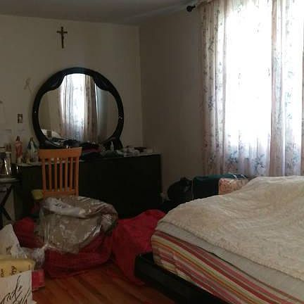5th image of 14720 21st Ave #1