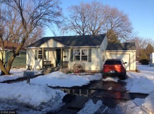 613 6th St SW, Waseca, MN 56093