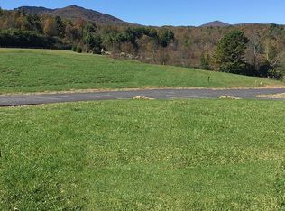 Starry Night Trail Sweetgrass #104, Blowing Rock, NC 28605