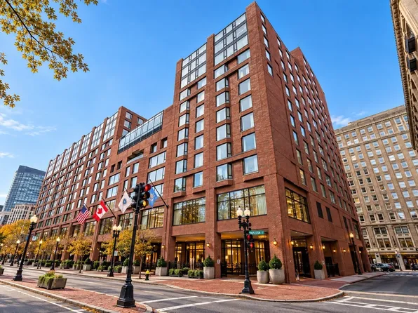220 Boylston St APT 1514, Boston, MA 02116
