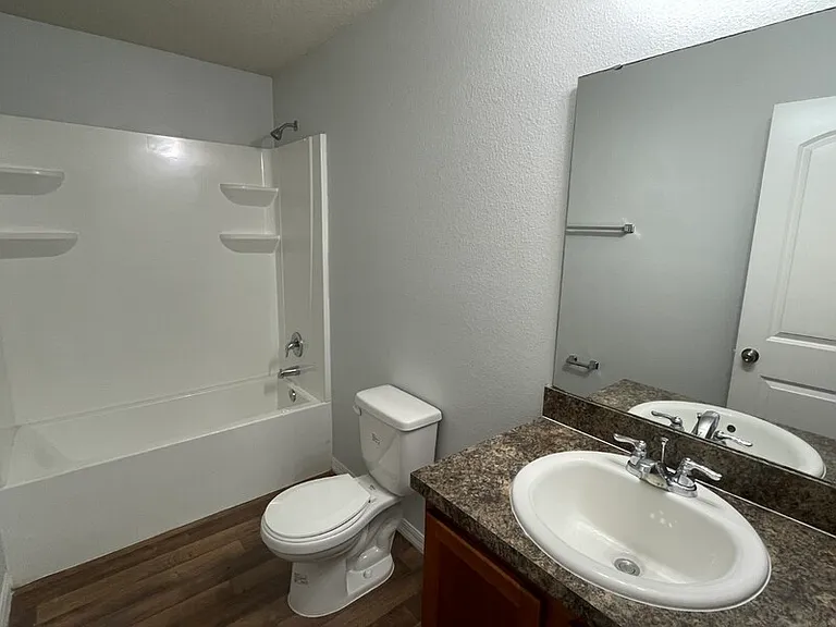 1402 Kissimmee Ct — Photo 13