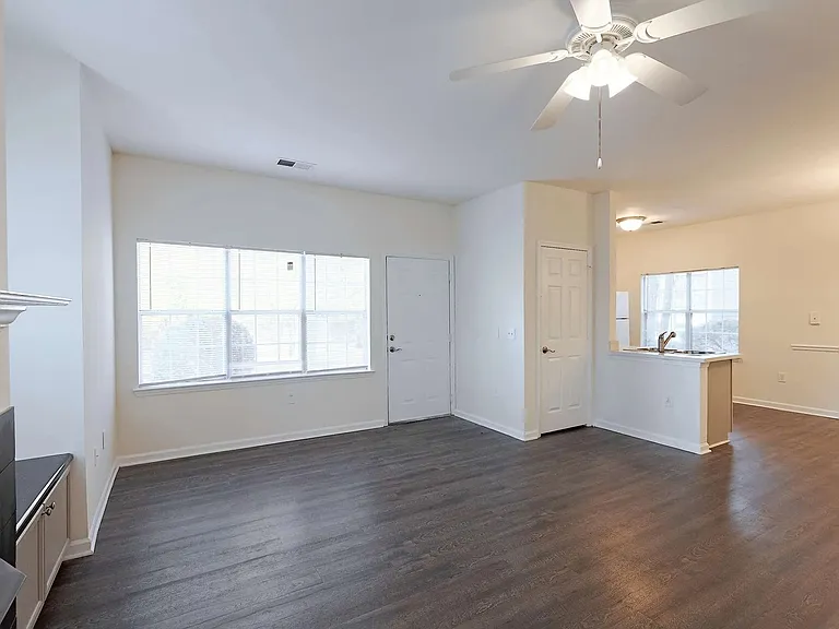 4480 Platinum Dr — Photo 71