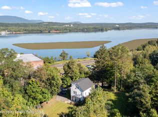 15 Main Street, Germantown, NY 12526