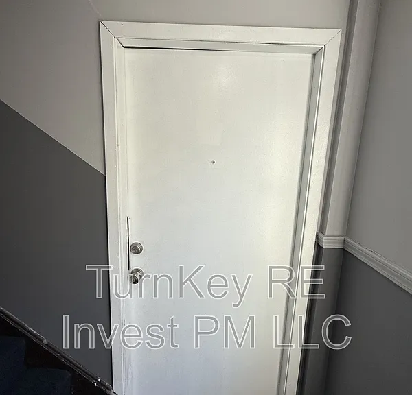 639 Jeffery Ave #2N — Photo 10