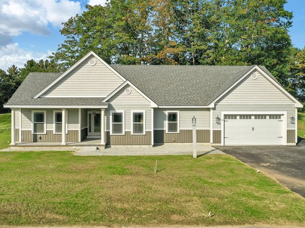 Old Orchard Beach Real Estate Old Orchard Beach Me Homes For Sale Zillow