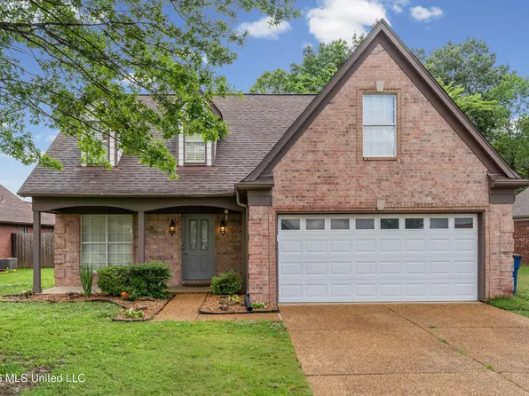 5900 Magnolia Lakes Dr, Olive Branch, MS 38654