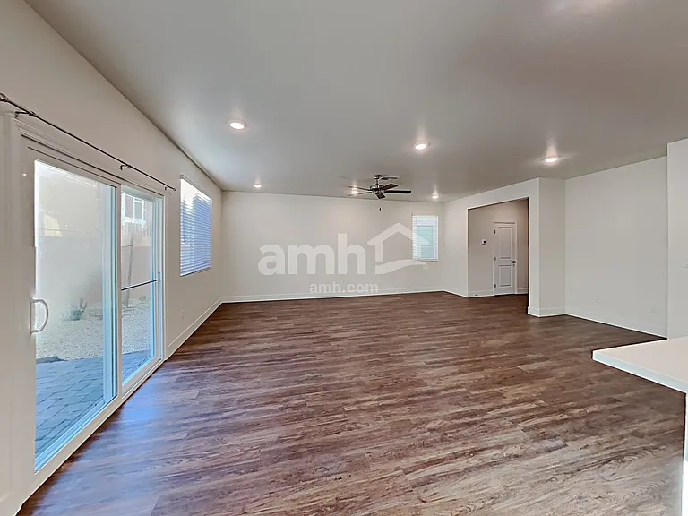 6034 Schmidt St — Photo 13